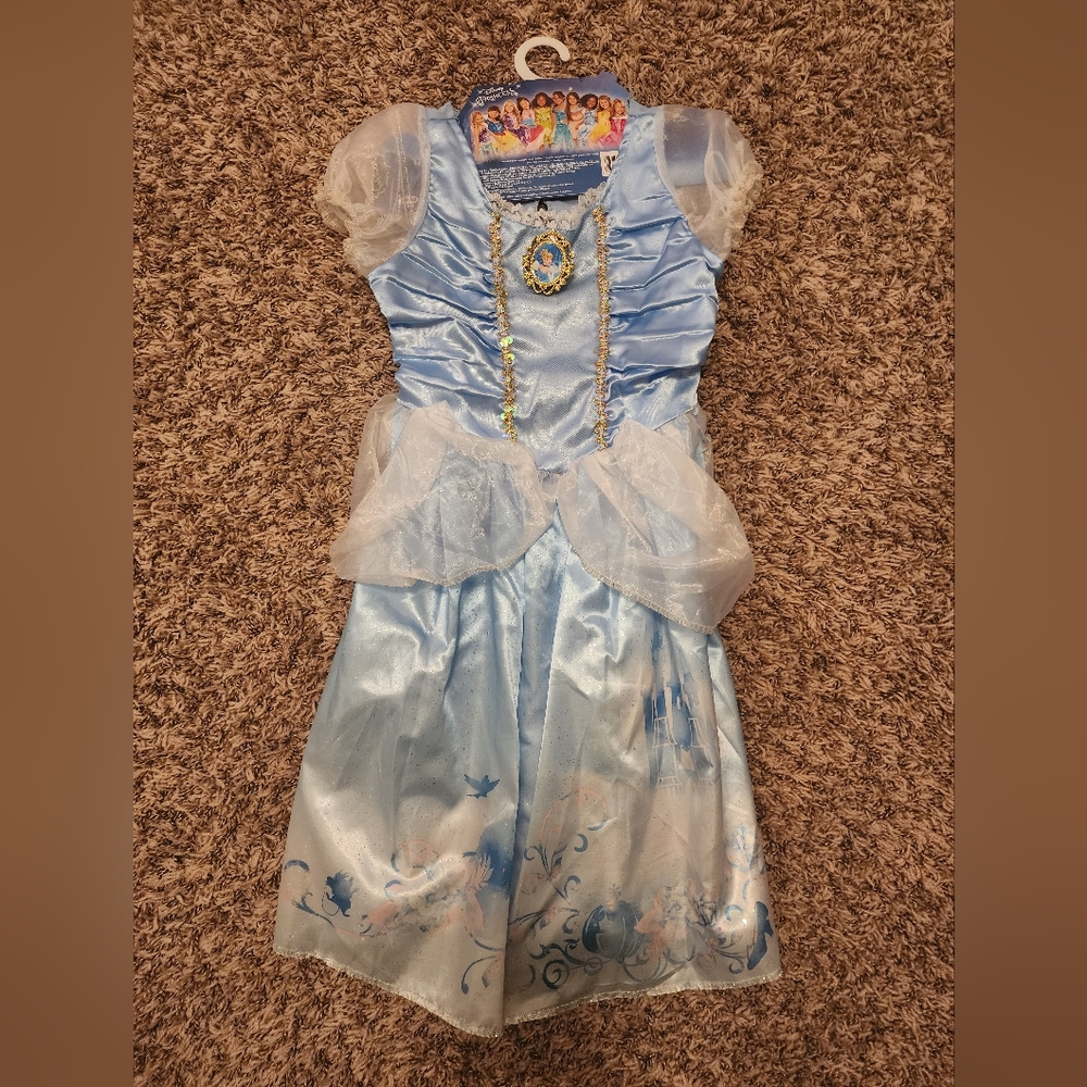 Disney Cinderella Dress, kids size 4-6x